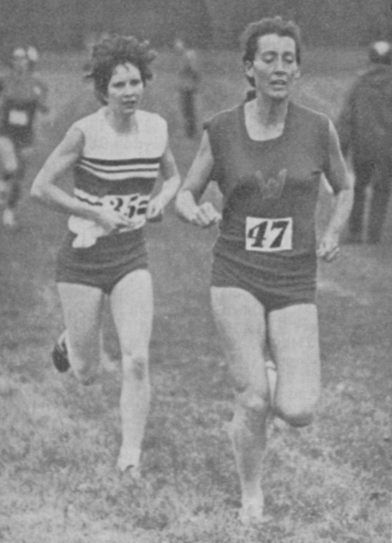 Barbara Banks, the winner, leading from runner-up Jean Lochhead in the senior race at Blackburn on 24/10/1970 (Photo credit Eric North)